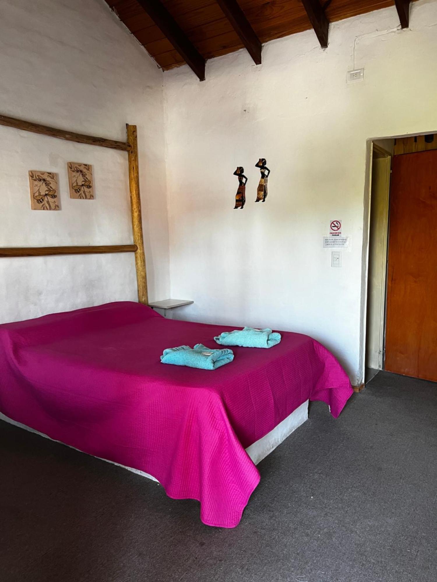 Hotel Sauce Viejo à Mina Clavero Extérieur photo